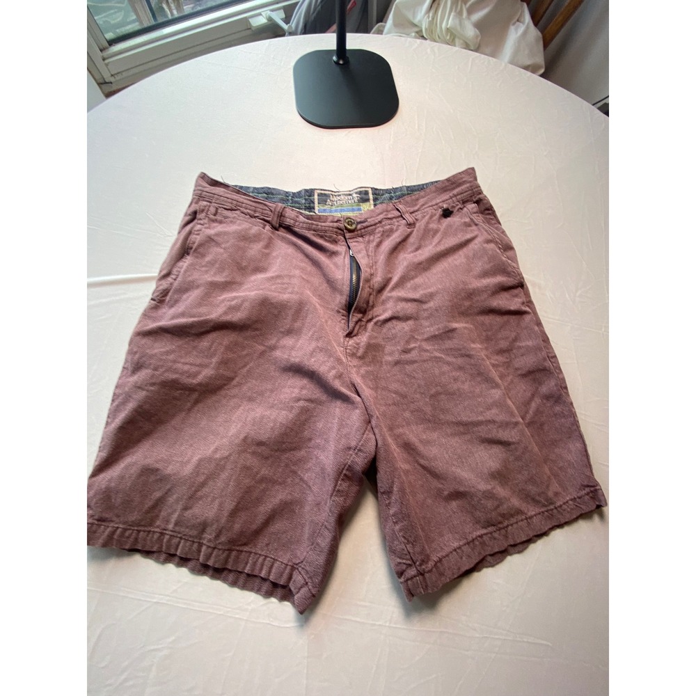 Modern Amusement Mens Dusty Rose Herringbone Casual Shorts Size 34